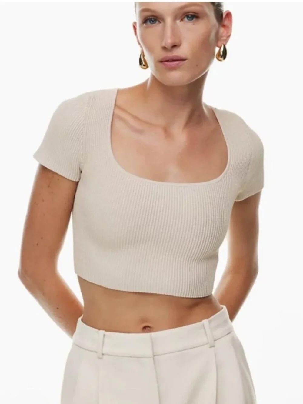 Like New! ARITZIA Babaton Sculpt Knit Squareneck Top Off-white in XS